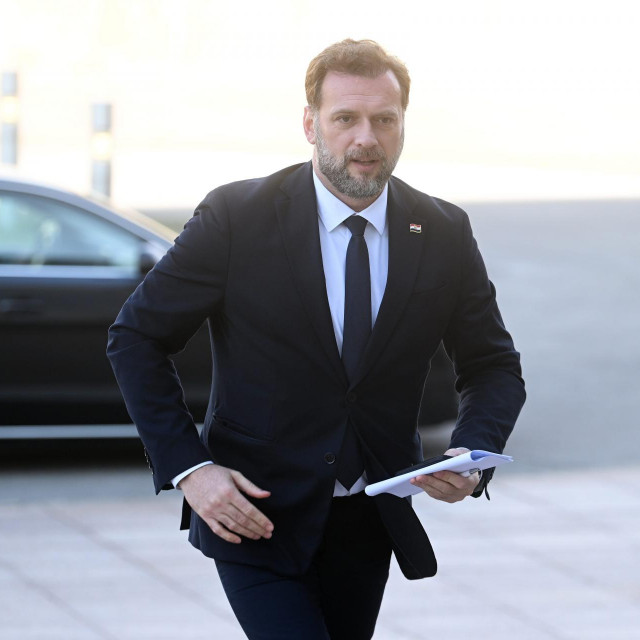 Mario Banožić