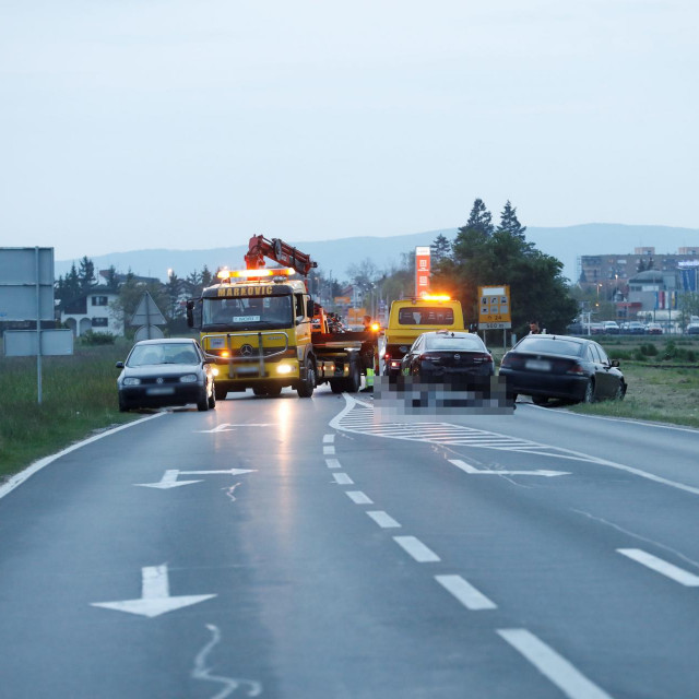Motociklist poginuo u sudaru s osobnim automobilom