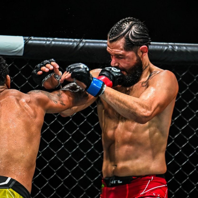 Gilbert Burns (lijevo) vs. Jorge Masvidal (desno)