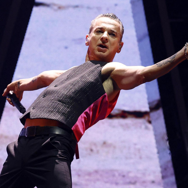  Dave Gahan, Depeche Mode, svjetska turneja ”Memento Mori”, Kalifornija