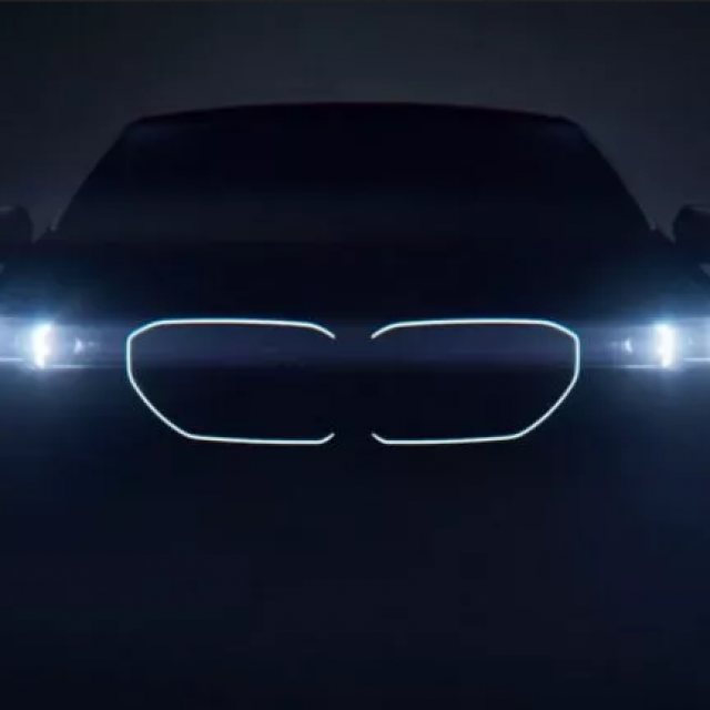 BMW i5