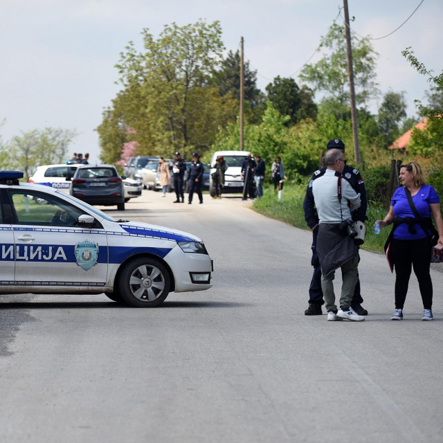 Policijski očevid u mjestu Malo Orašje
 