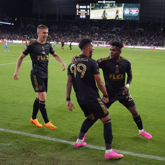 Stipe Biuk sa suigračima u Los Angeles FC-u