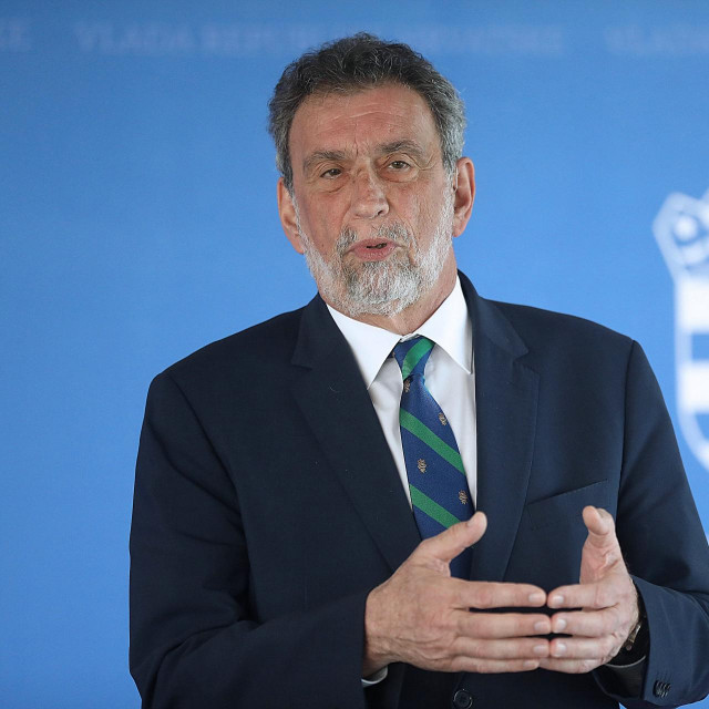 Ministar Radovan Fuchs