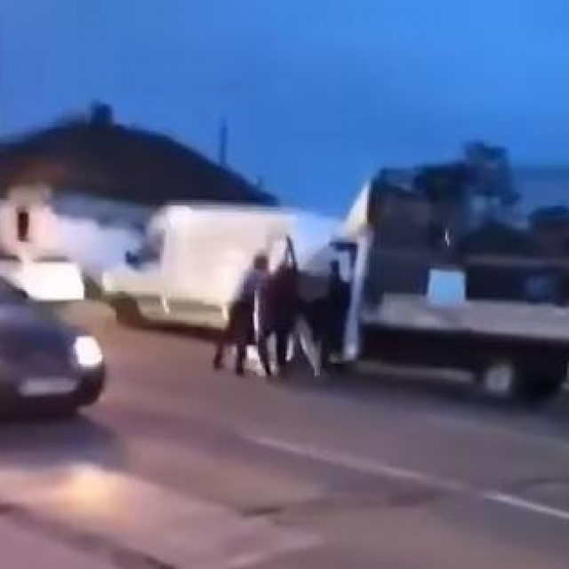 Masovna tučnjava u Kutini
