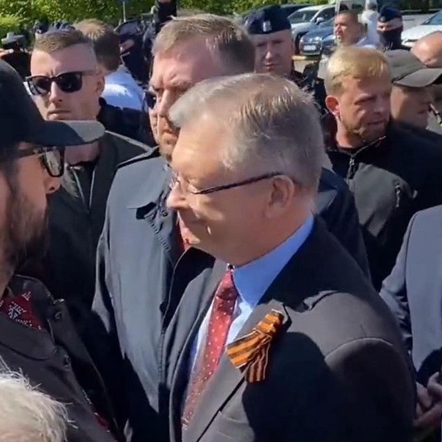 Sergej Andrejev i prosvjednici