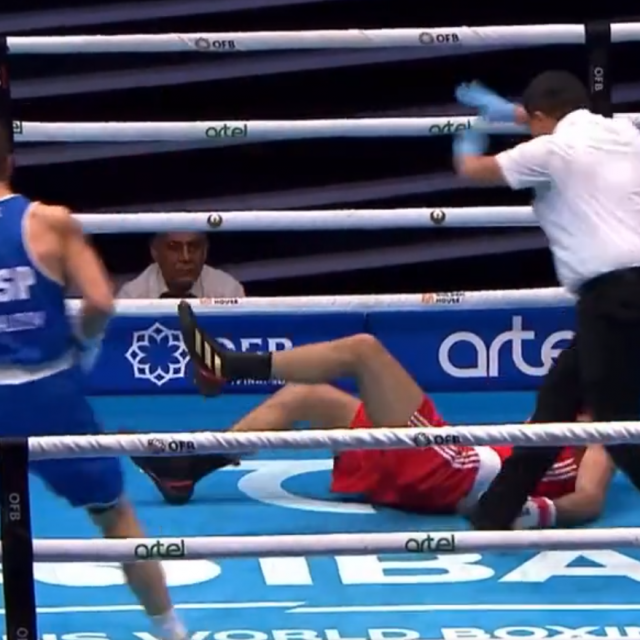 Gazimagomed Jalidov vs Gabrijel Veočić