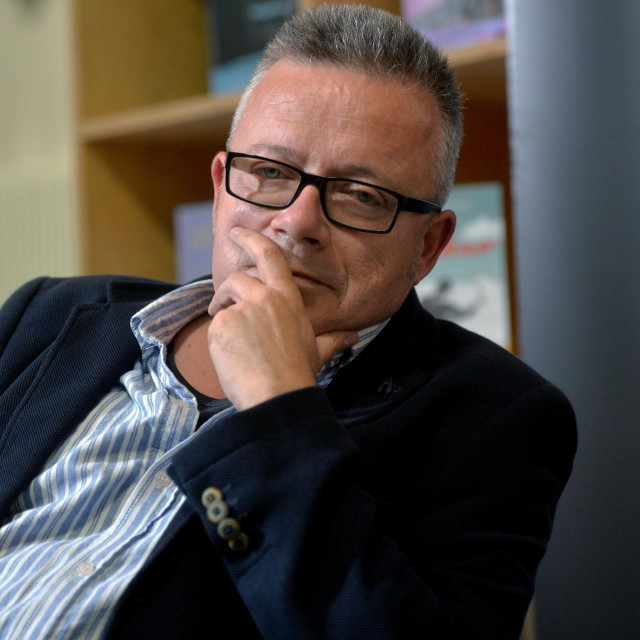 Ivica Ivanišević. Premijera Tihe noći je 16. svibnja u HNK Split