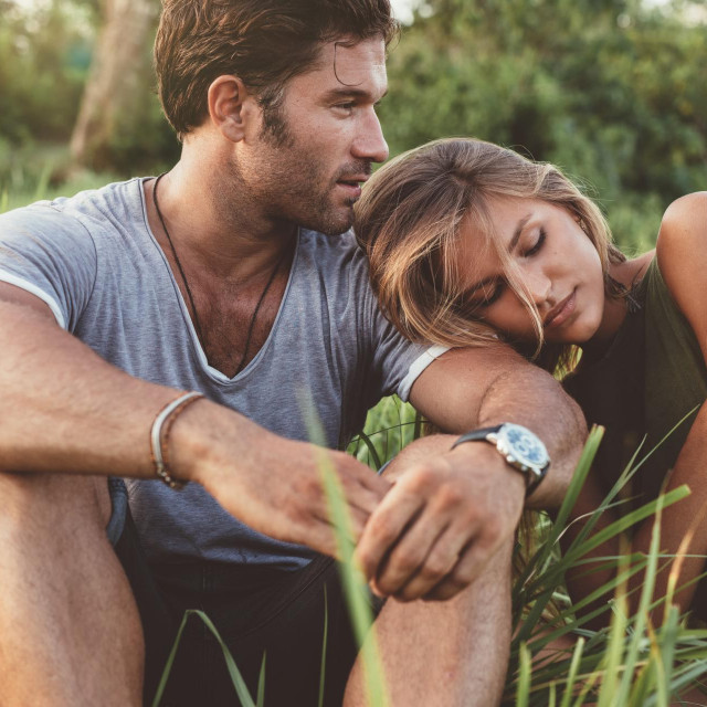Zdravo je za vezu kad se obje strane slože oko razine intimnosti jer to pokazuje da među njima postoji komunikacija i suradnja o tome kako se oboje osjećaju u vezi