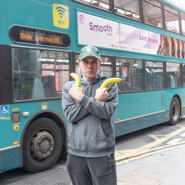 Zoran Prodanović Prlja dva dana prije finala s bananama u rukama