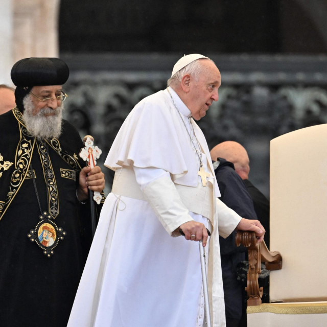Poglavar Koptske kršćanske crkve, aleksandrijski papa i sveafrički patrijarh Tawadros II i papa Franjo