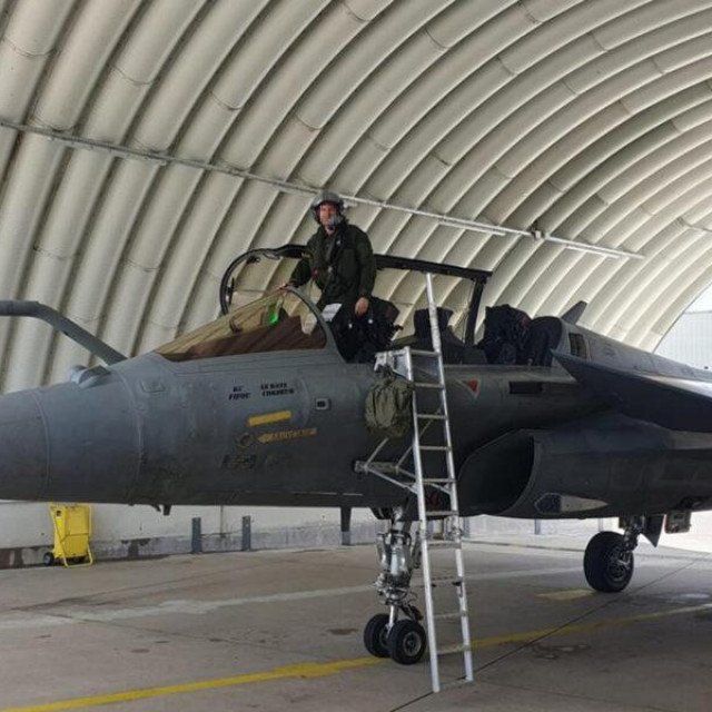 Piloti HRZ-a na Rafalima