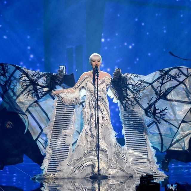 Nina Kraljić na Eurosongu 2016.