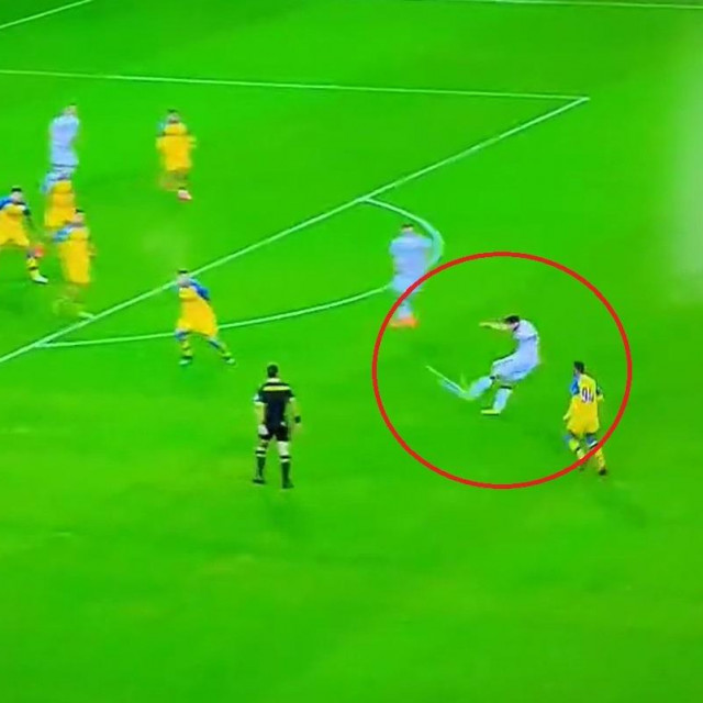 Milan Badelj zabija golčinu