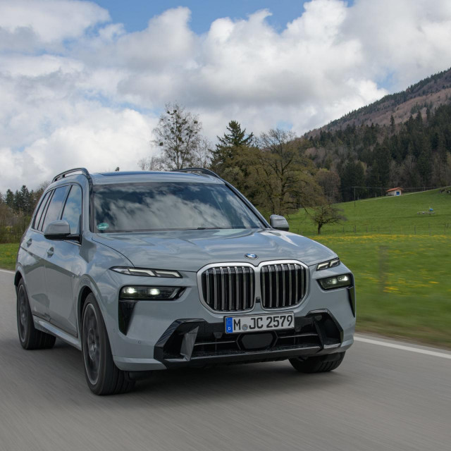 BMW x7