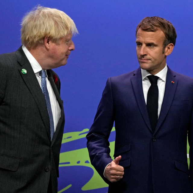 Boris Johnson i Emmanuel Macron