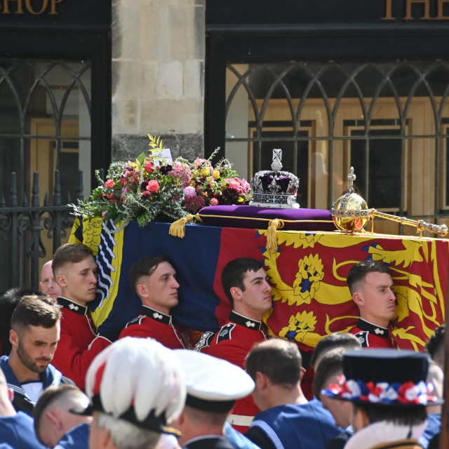 Sprovod Elizabete II. u Westminsterskoj opatiji