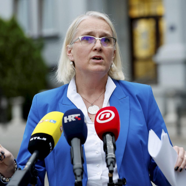 Ana-Marija Šimundić
 