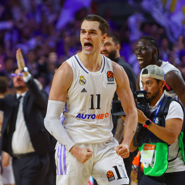 Mario Hezonja