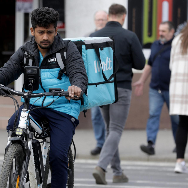 Strani radnici na poslovima dostave