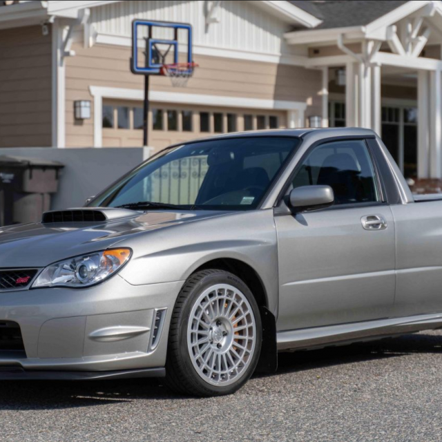Subaru Impreza WRX STI kamionet