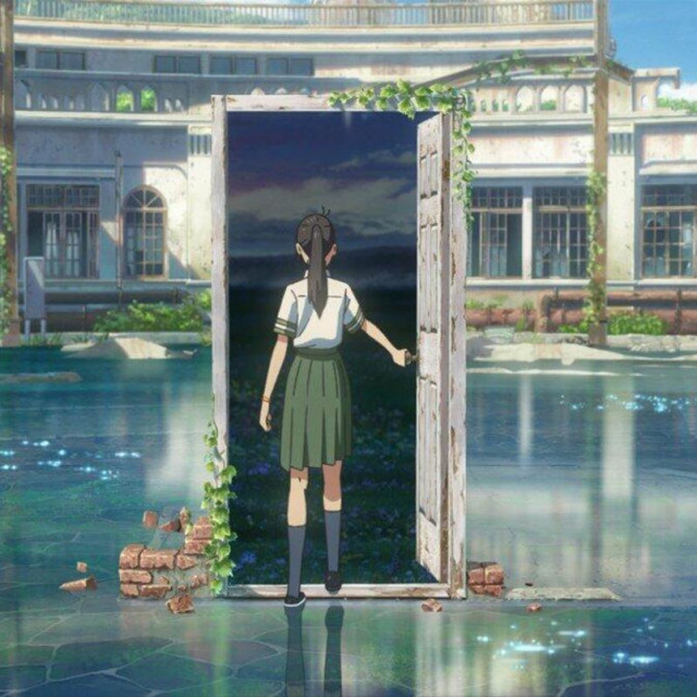 SUZUME
SUZUME NO TOJIMARI
2022
Makoto Shinkai
 