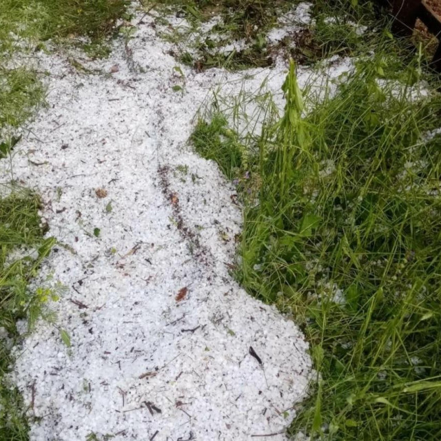 Tuča u Cetinskoj krajini