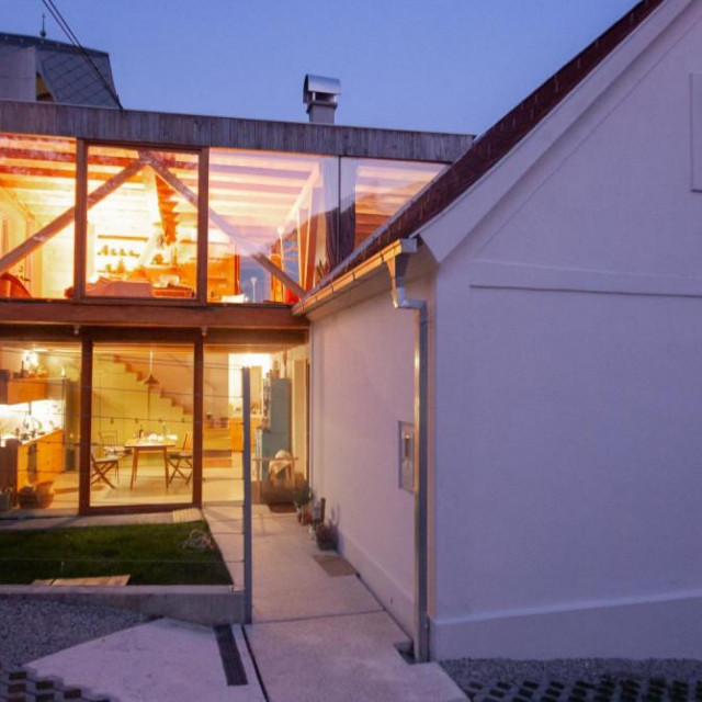 Kuća na Pećini, Samobor, autora Nikole Fabijanića