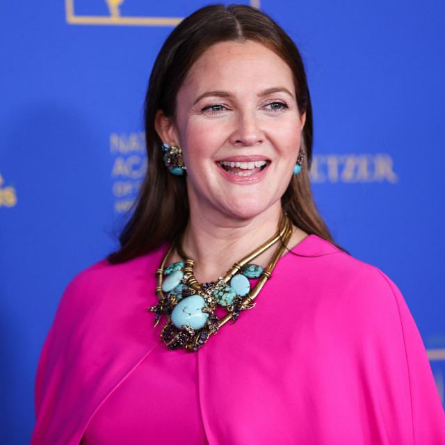 Drew Barrymore prekinula je snimanje podcasta zbog suza obožavateljice