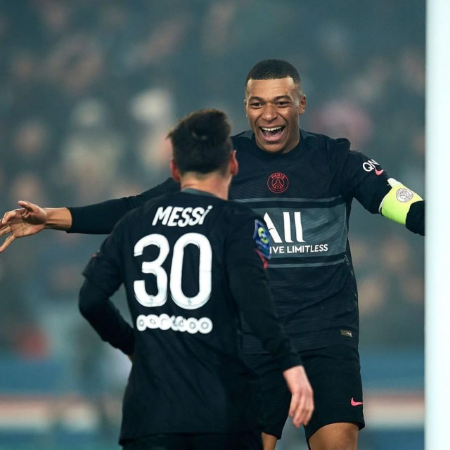 Messi i Mbappé u PSG-ovom dresu. Hoće li ga uskoro nositi i hrvatski reprezentativac?