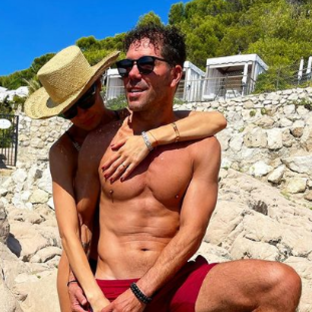 Diego Simeone sa suprugom Carlom