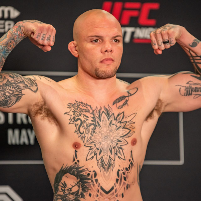 Anthony Smith