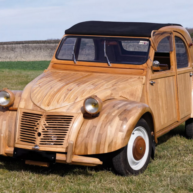1955. Citroen 2CV (drvo)