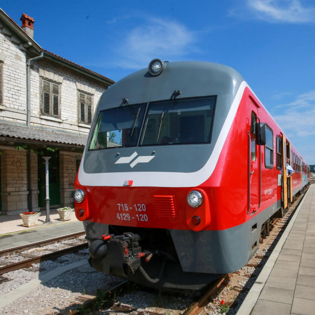 Putovanje od Pule do Pazina vlakom