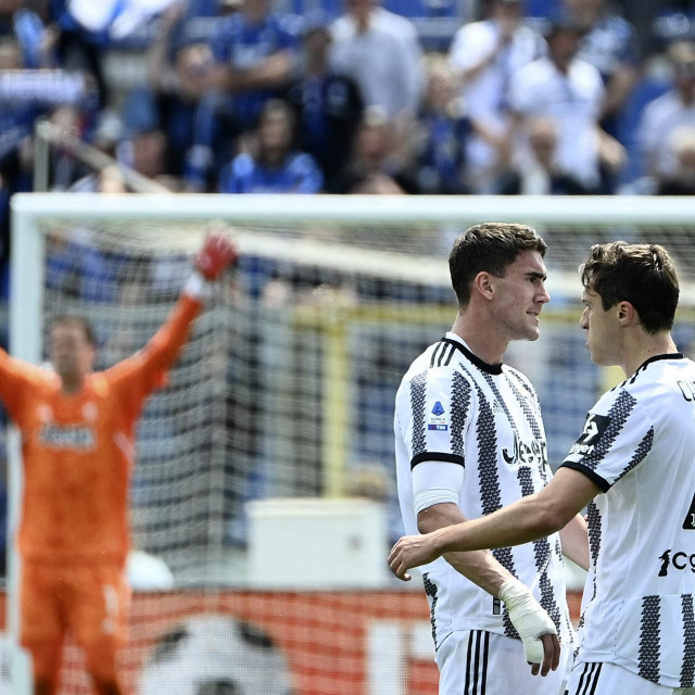 Dušan Vlahović i Federico Chiesa bi mogli otići iz Juventusa