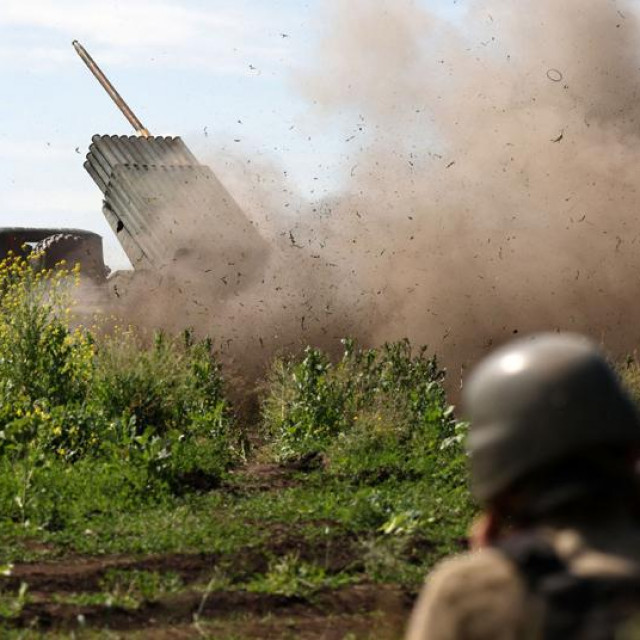 Ukrajinski vojnik kod Bahmuta