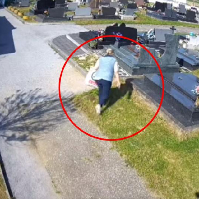 Prizor na groblju koju je snimila nadzorna kamera