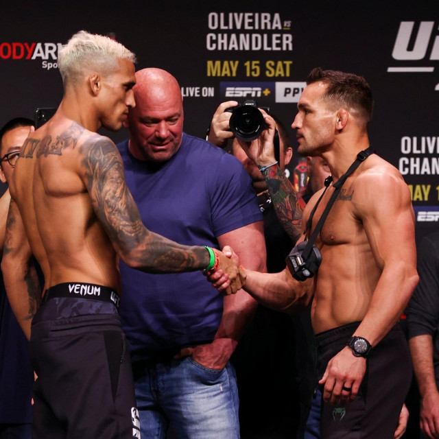 Charles Oliveira i Michael Chandler