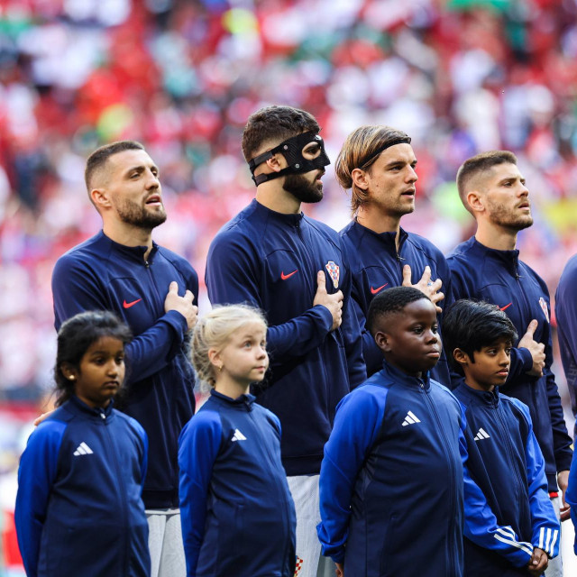 Mateo Kovačić sa suigračima iz reprezentacije