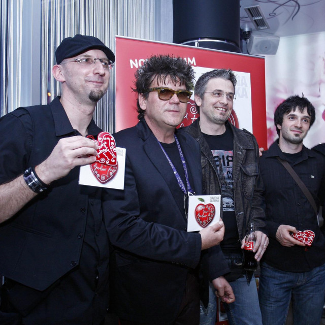 Crvena Jabuka snimljena 2011. godine