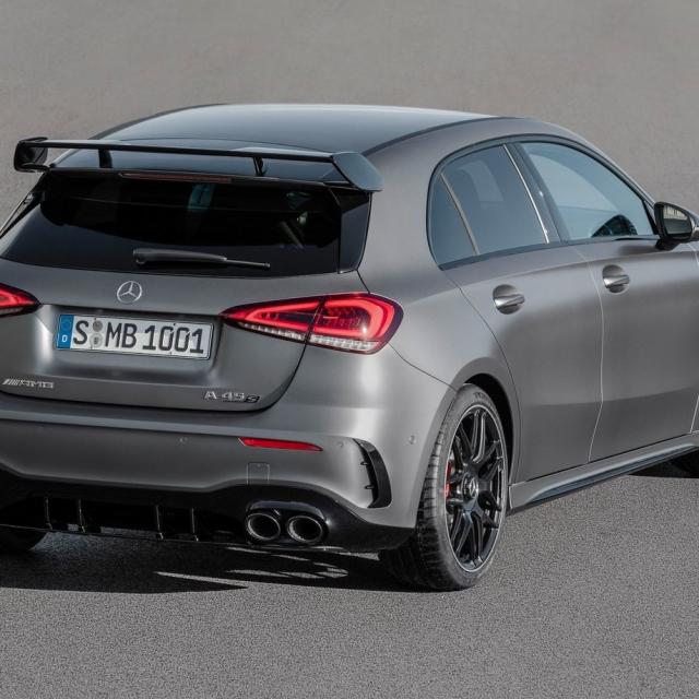 Mercedes A45 S AMG