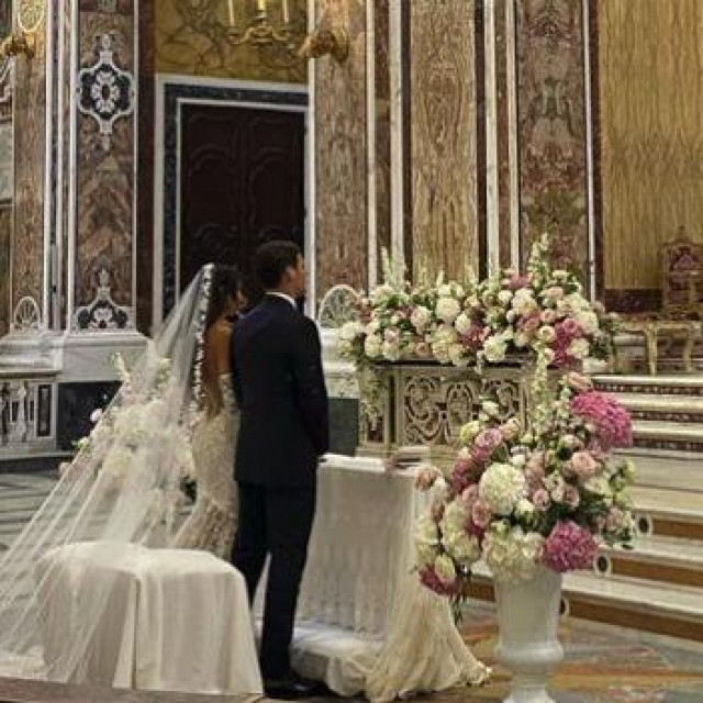 Vjenčanje Virginije Mihajlović i Alessandra Vogliacca u katedrali u Bariju