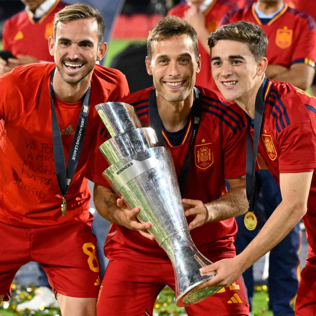 Fabian Ruiz, Sergio Canales i Gavi