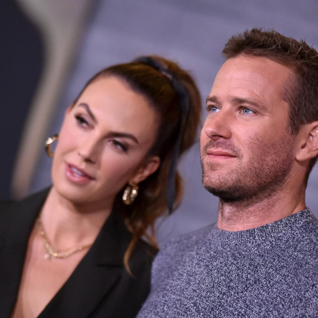 Elizabeth Chambers i Armie Hammer