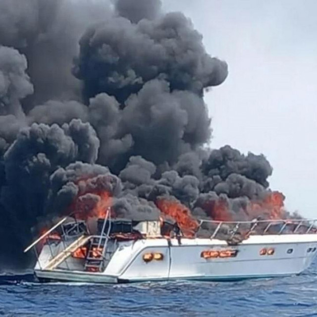 požar na motornoj jahti ”La Belle