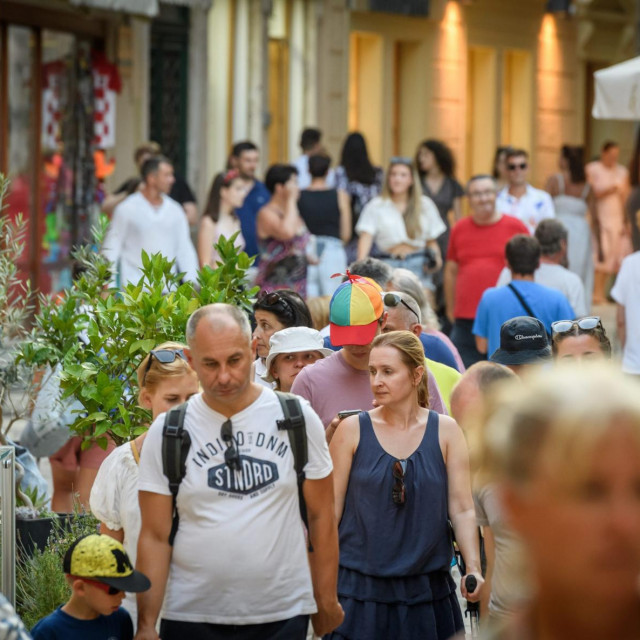 Arhivska fotografija šibenske rive