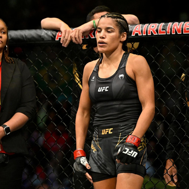 Julianna Pena