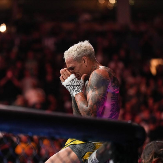 Charles Oliveira