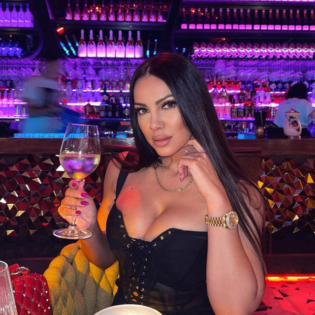 Žanamari uživala na večeri s prijateljicom Katarinom Smolić