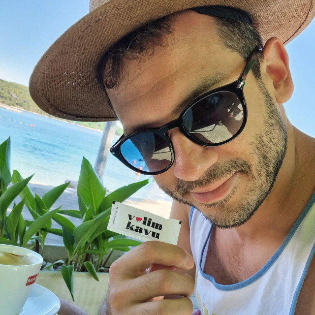 Boris Rogoznica na kavi